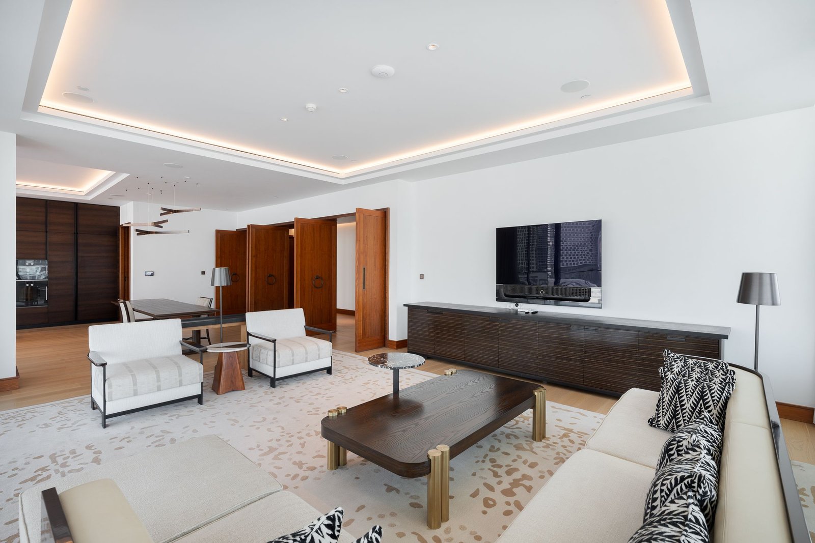 2400