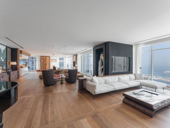 Emirates Crown, Dubai Marina, Dubai