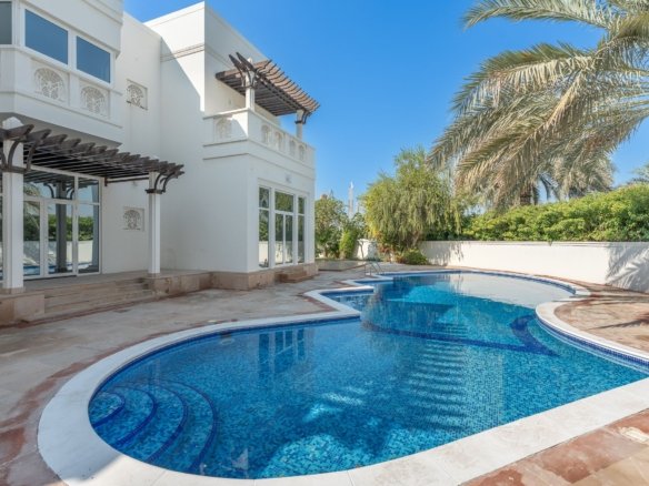 Sector H, Emirates Hills, Dubai